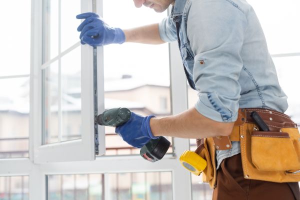 Cost of Residential Window Service in Encinitas