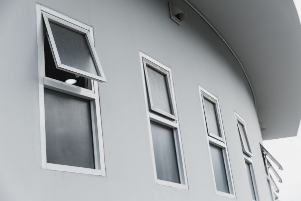 Cost of Awning Windows Installation in Encinitas